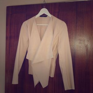 ZARA Faux Leather drape blazer // M pink/nude